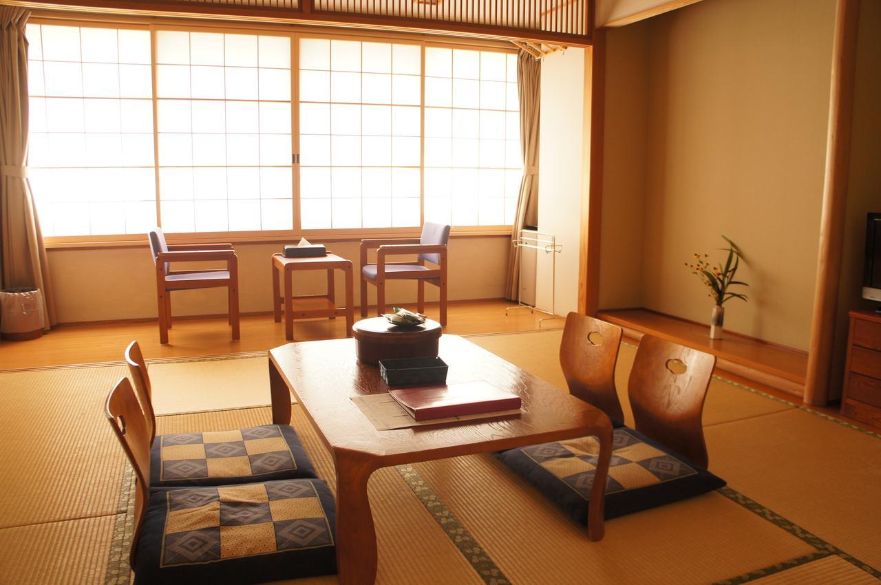 Kamiyama Onsen Hotel Shikinosato & Iyashinoyu Tokušima Exteriér fotografie